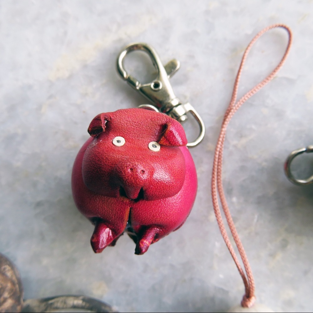 2 Genuine Leather Piglet Key Rings Teal Pink - Picture 2 of 5